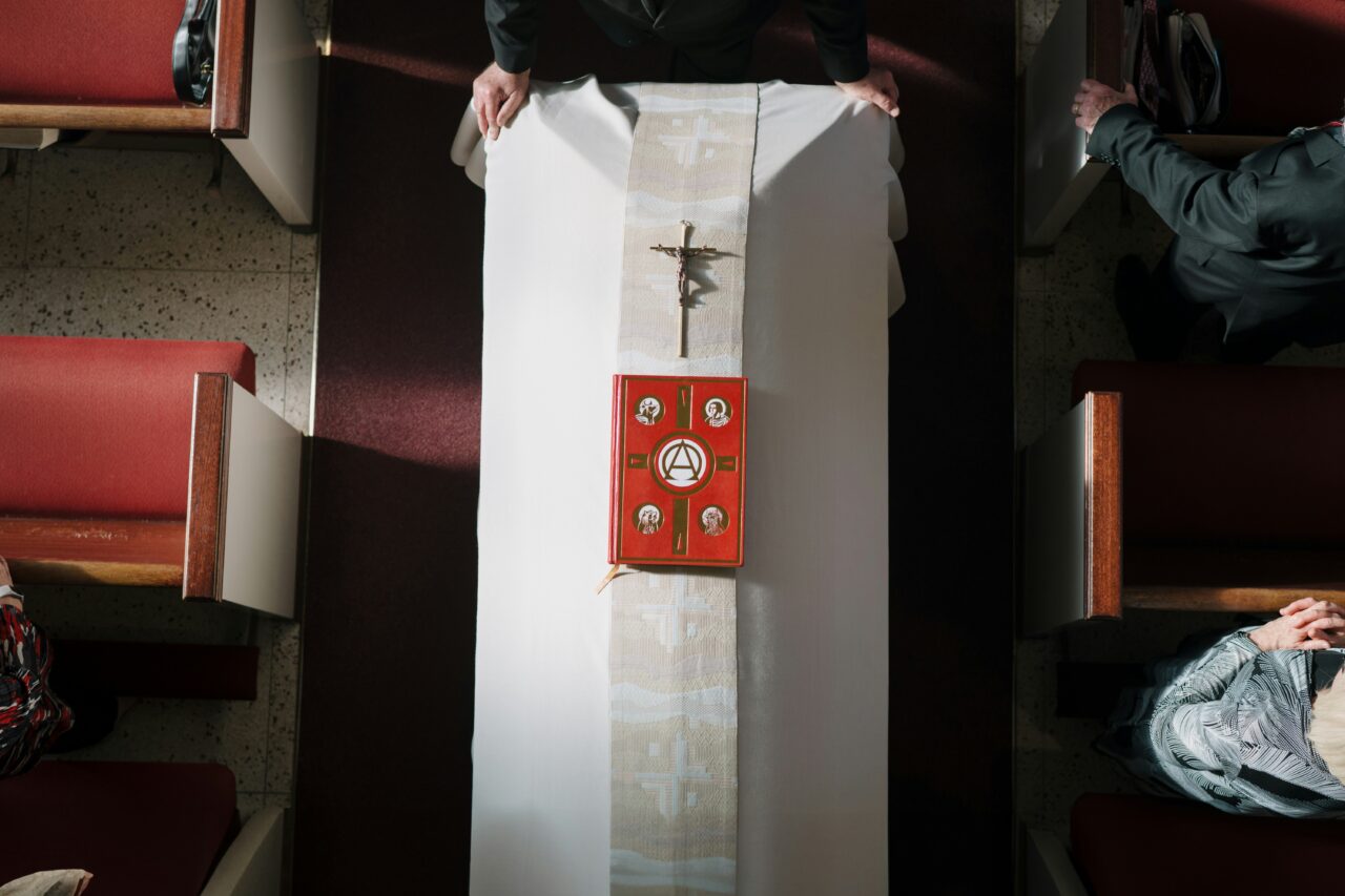 Élégance et respect lors des obsèques à Toulouse