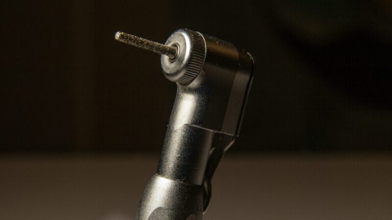 Entretien de l’Aspirateur à Ongles : Clé de Performance et Durabilité