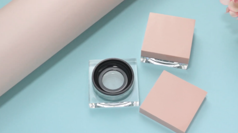 Comment les cosmétiques peuvent-ils utiliser la RFID pour améliorer le suivi des produits ?